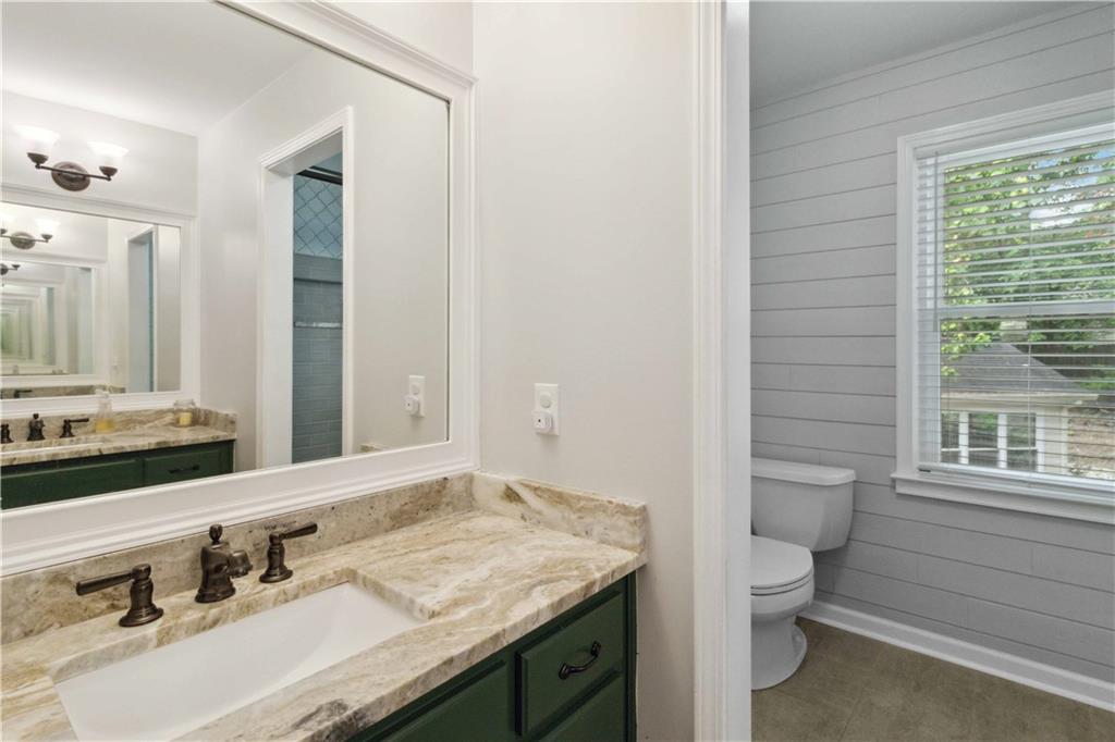 984 Pinfeather Court