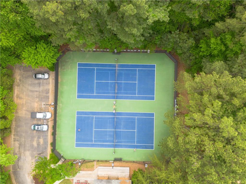 984 Pinfeather Court