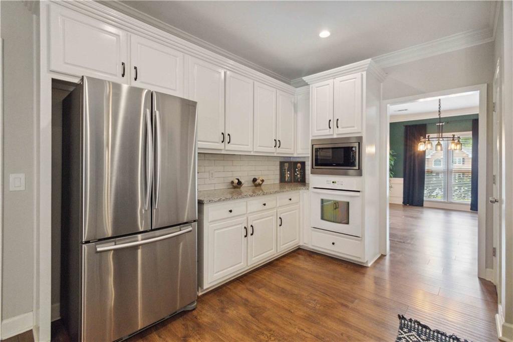 984 Pinfeather Court