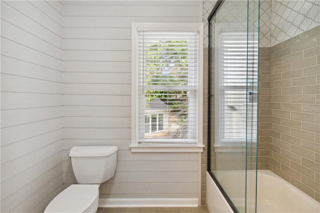 984 Pinfeather Court