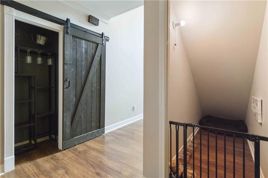 984 Pinfeather Court