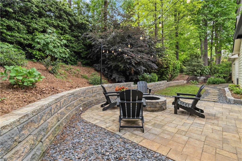 984 Pinfeather Court