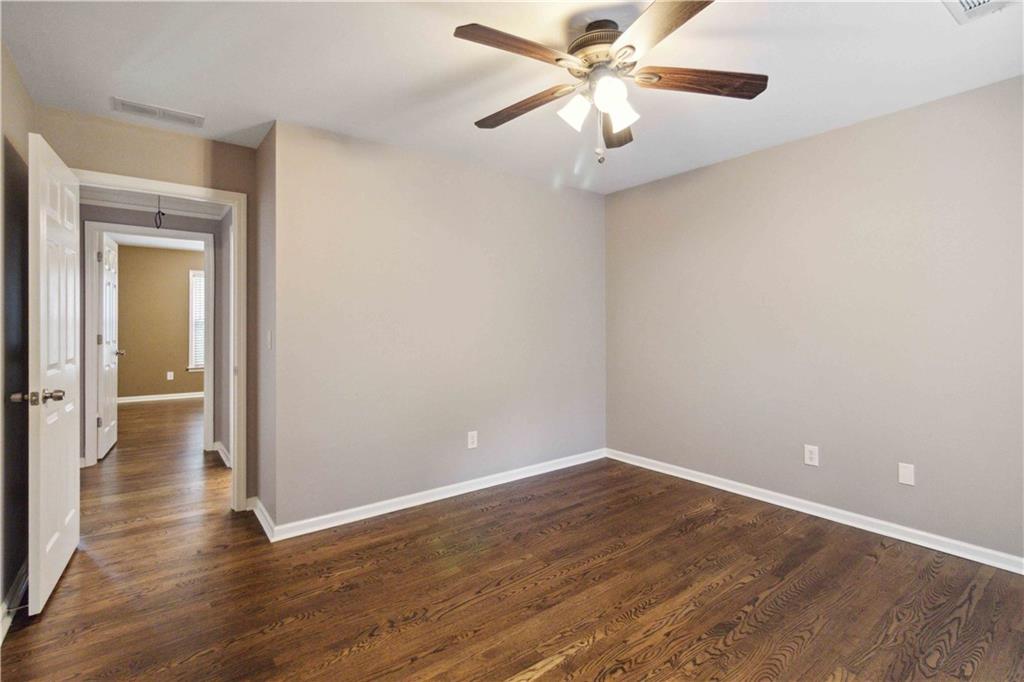 984 Pinfeather Court