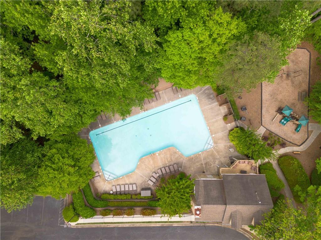 984 Pinfeather Court