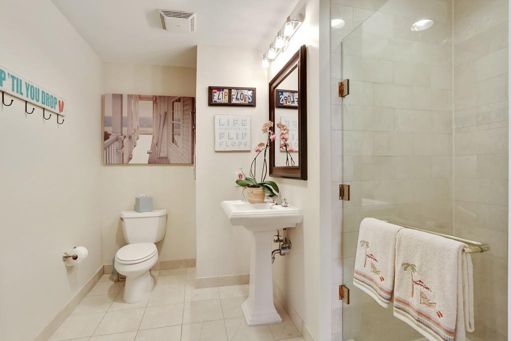 195 14th Street NE Unit 402