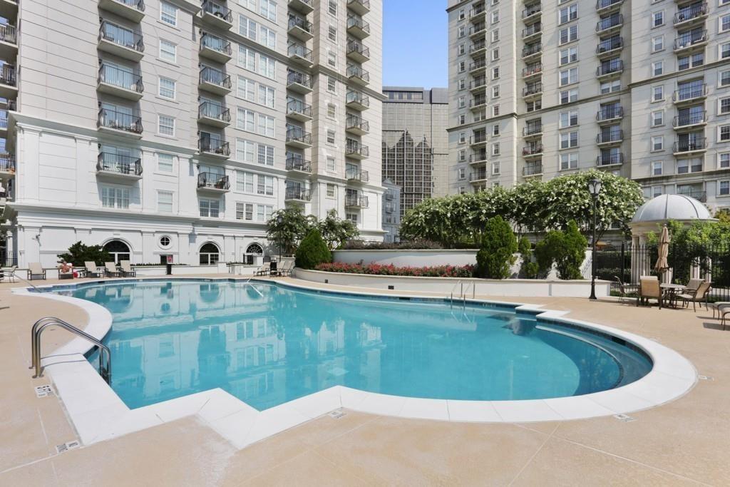 195 14th Street NE Unit 402