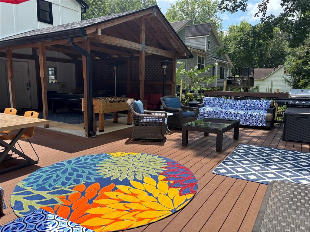 805 Montclaire Place