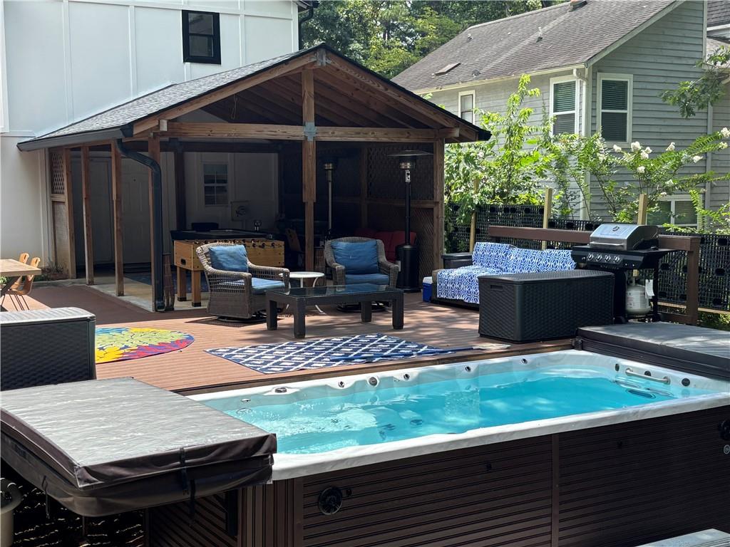 805 Montclaire Place