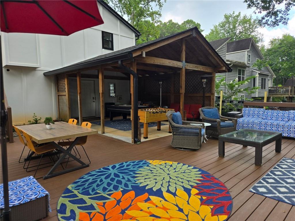 805 Montclaire Place