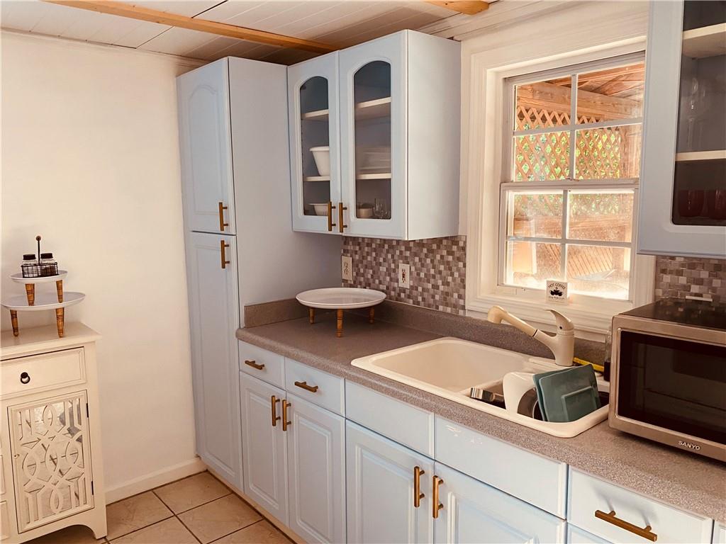 805 Montclaire Place