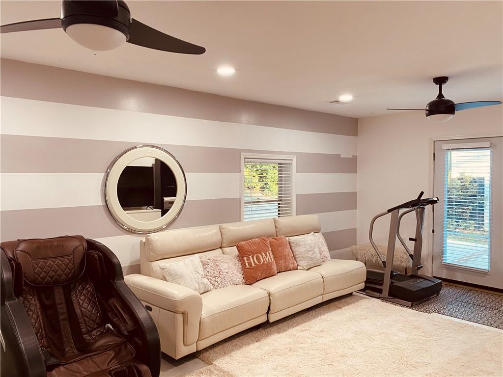 805 Montclaire Place