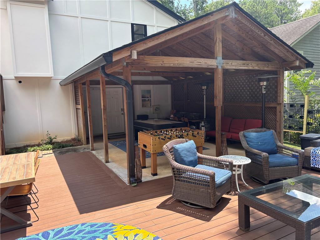 805 Montclaire Place