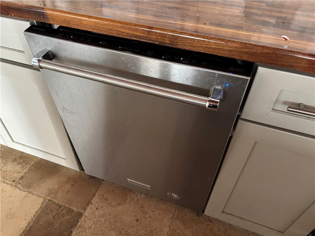 123 Tanglewood Drive