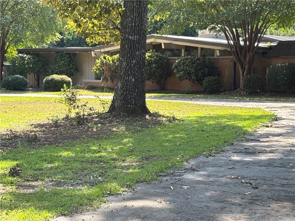 123 Tanglewood Drive