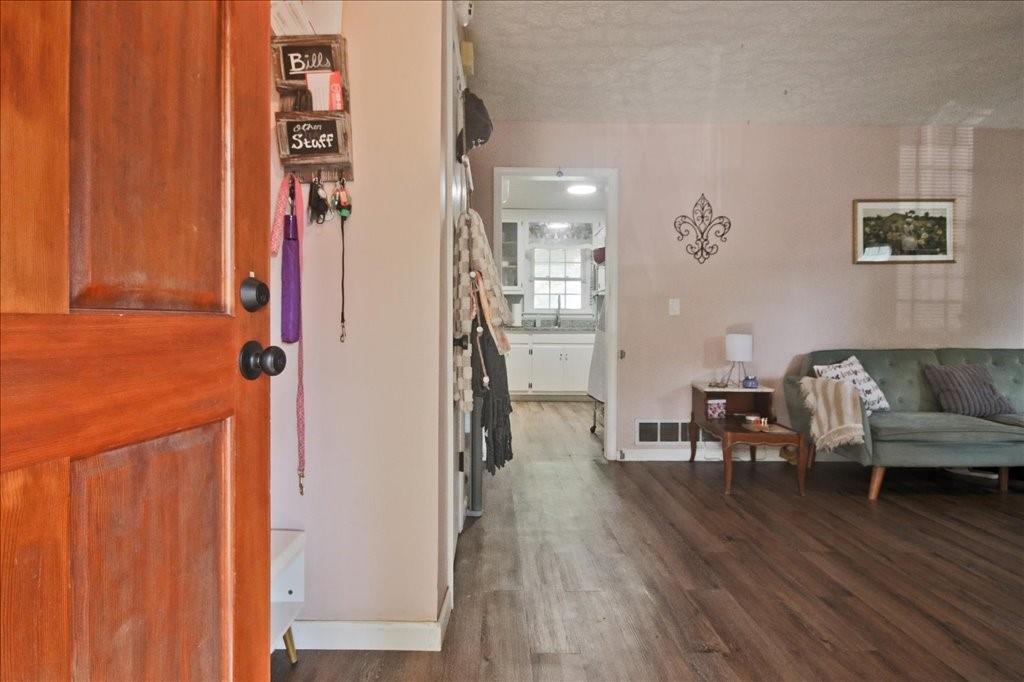 2431 Westland Way