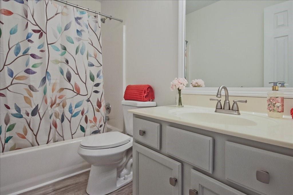 1325 Greenwood Acres Drive