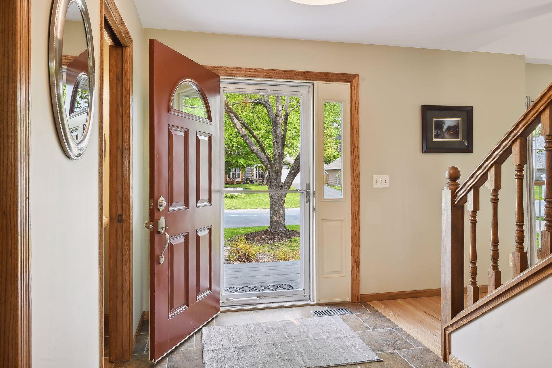 8910 Pine Bluff Court