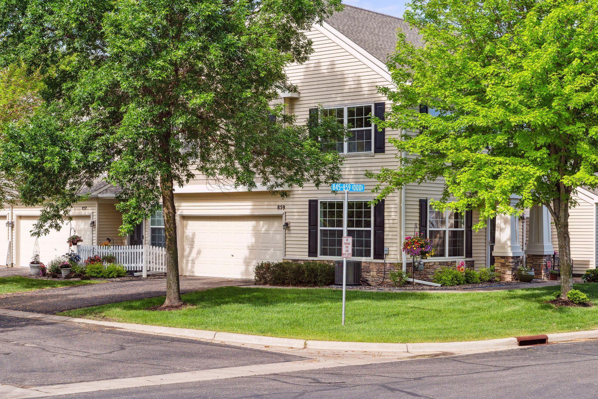 859 Braunworth Court