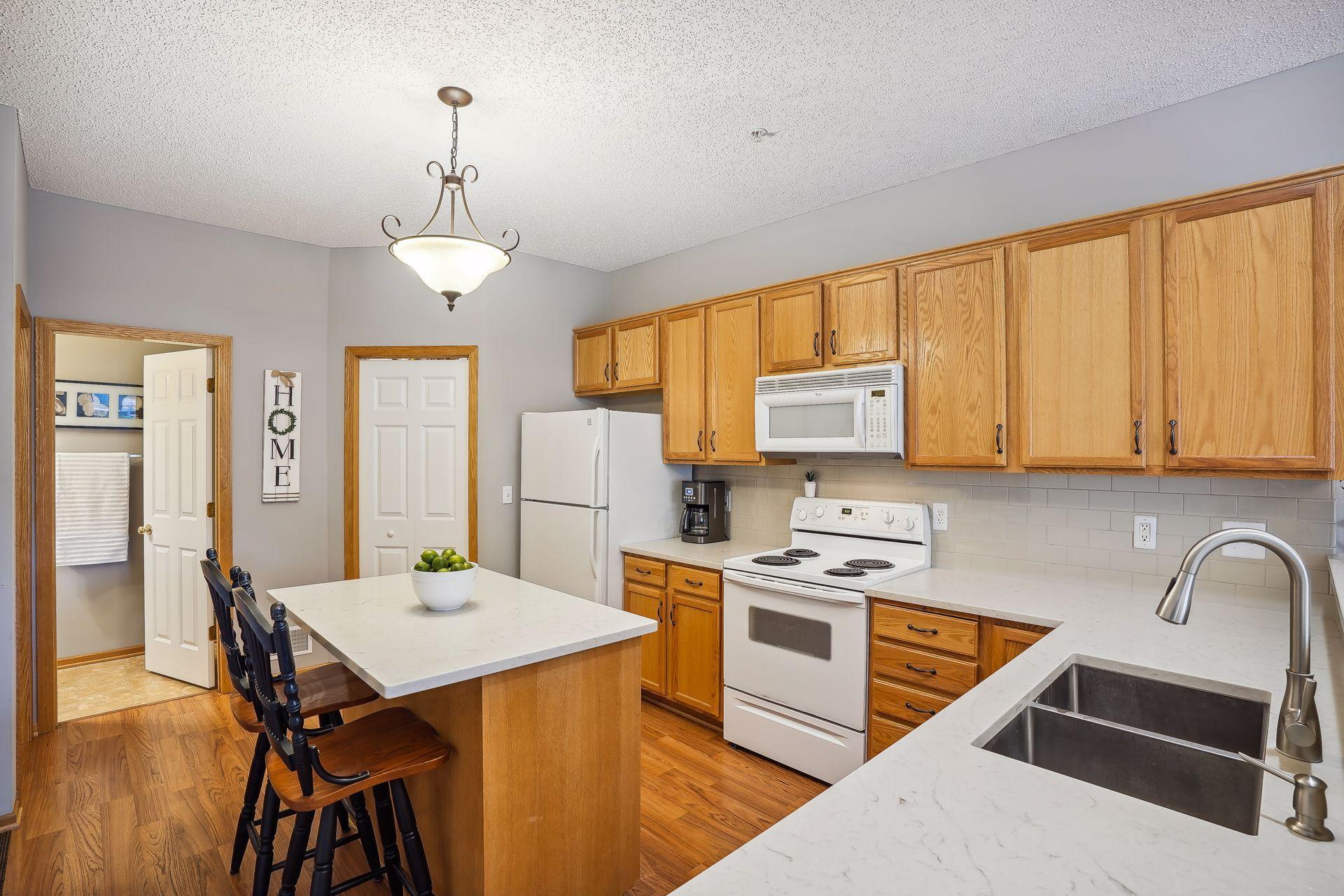 859 Braunworth Court