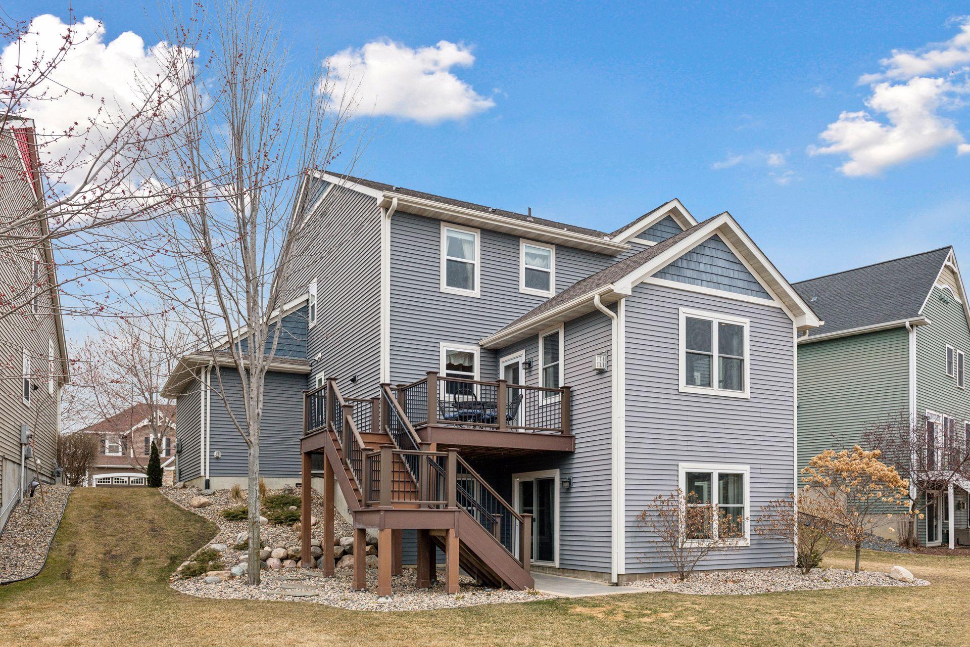 3911 Valencia Lane