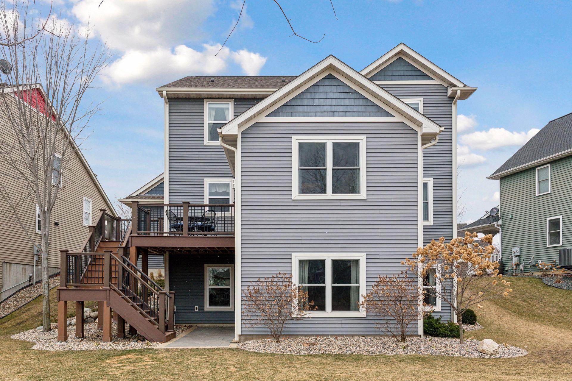 3911 Valencia Lane