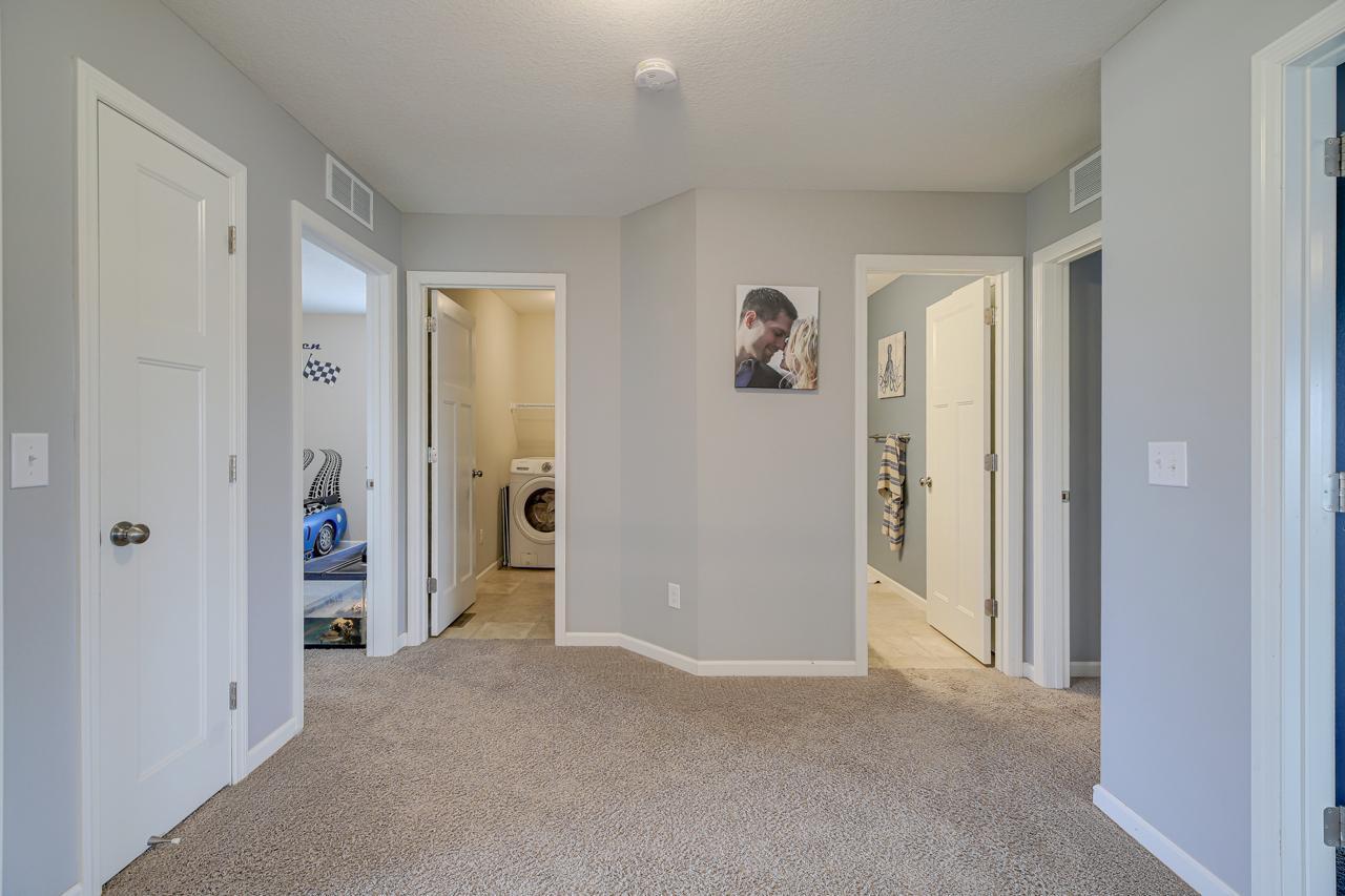 1097 Prairie View Lane