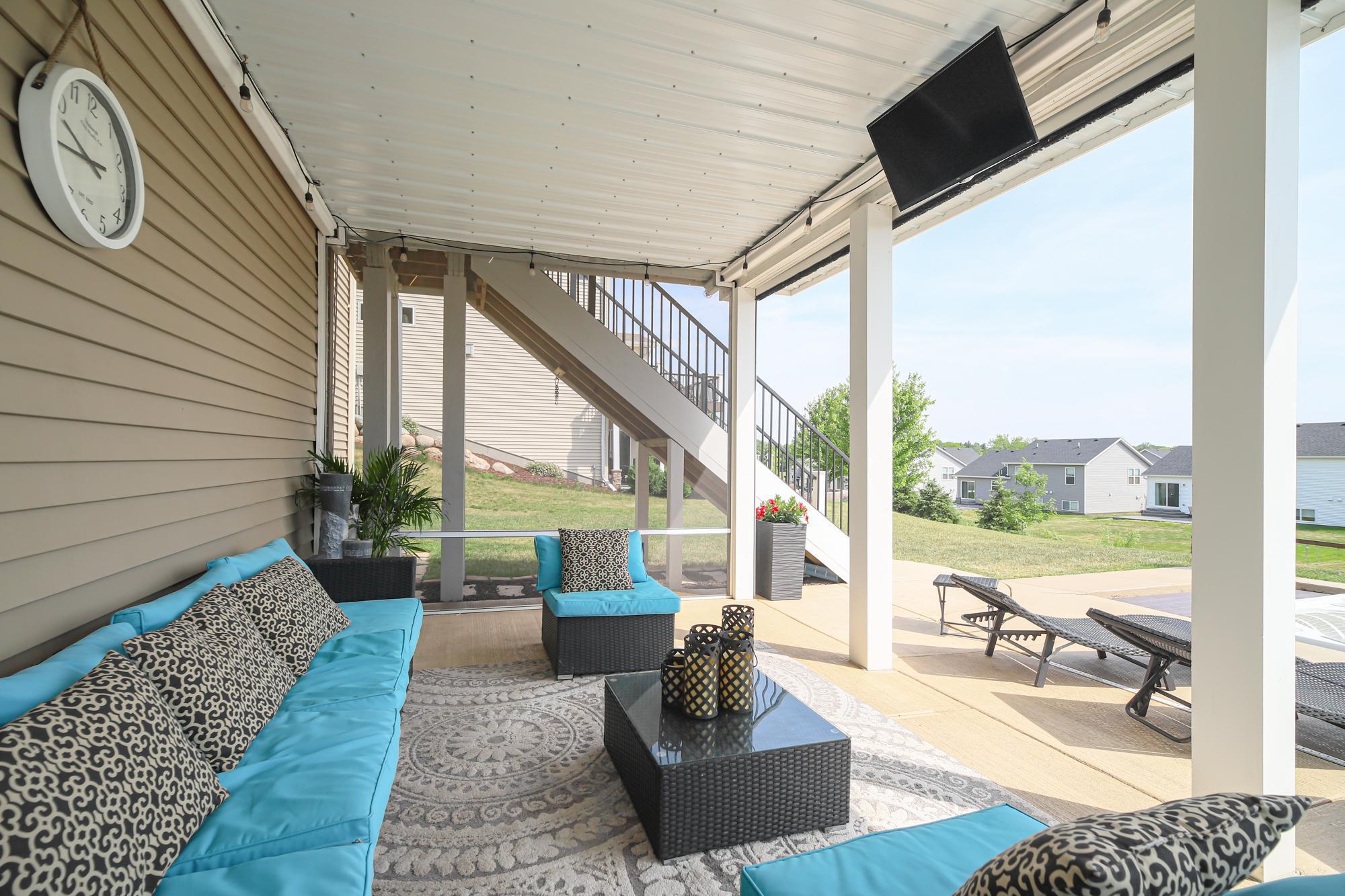 1097 Prairie View Lane