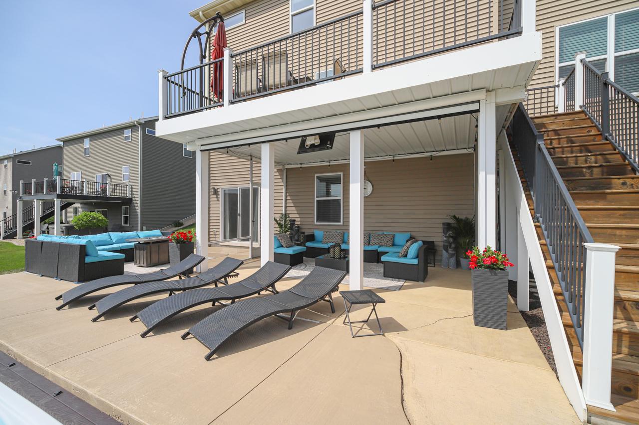 1097 Prairie View Lane