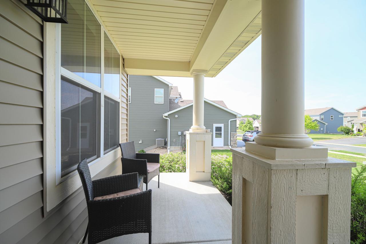 1097 Prairie View Lane