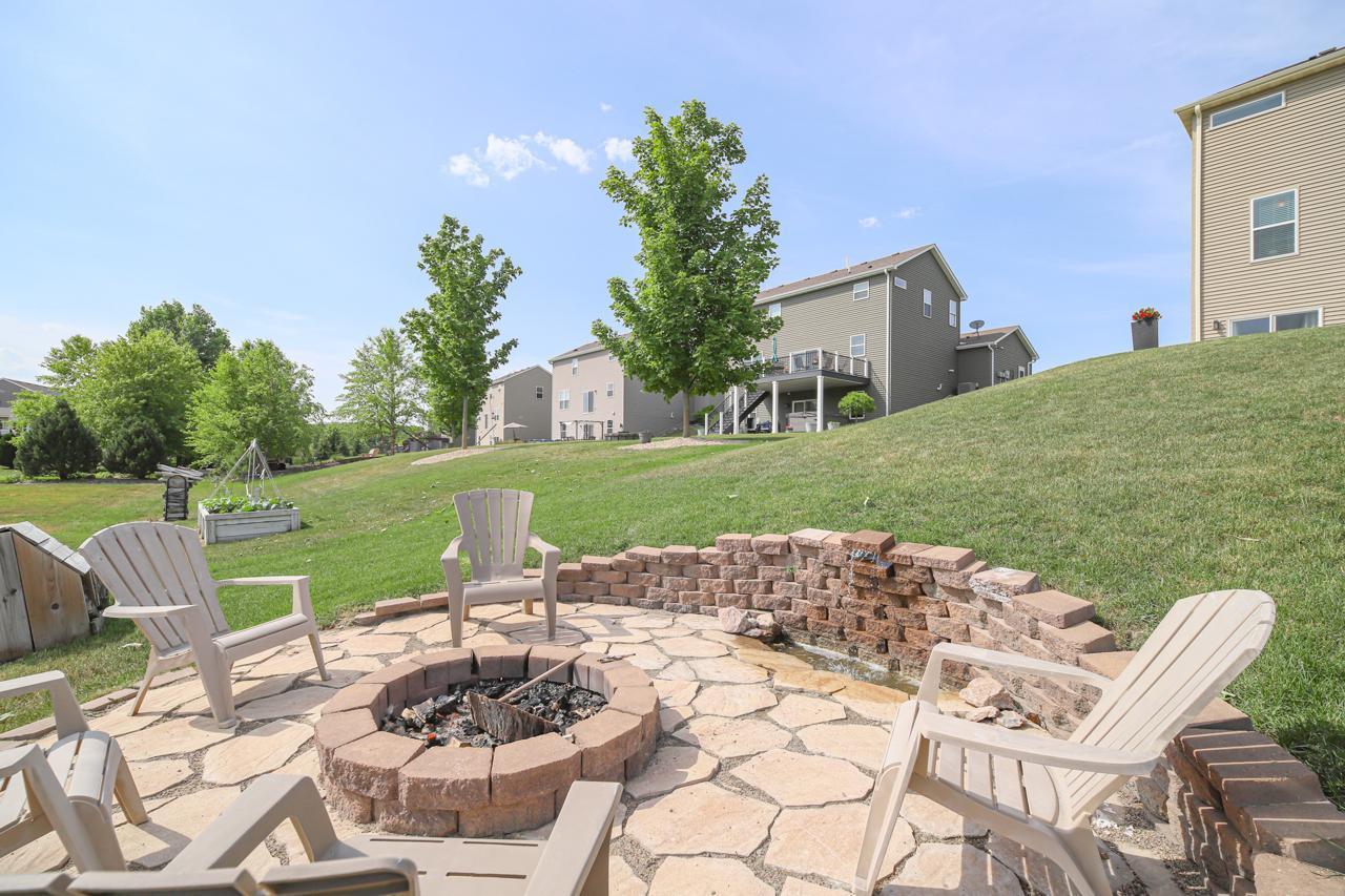1097 Prairie View Lane