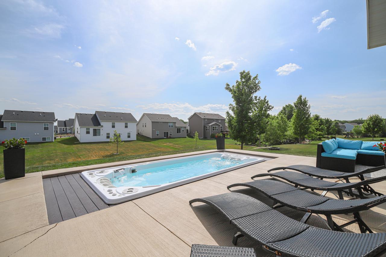 1097 Prairie View Lane