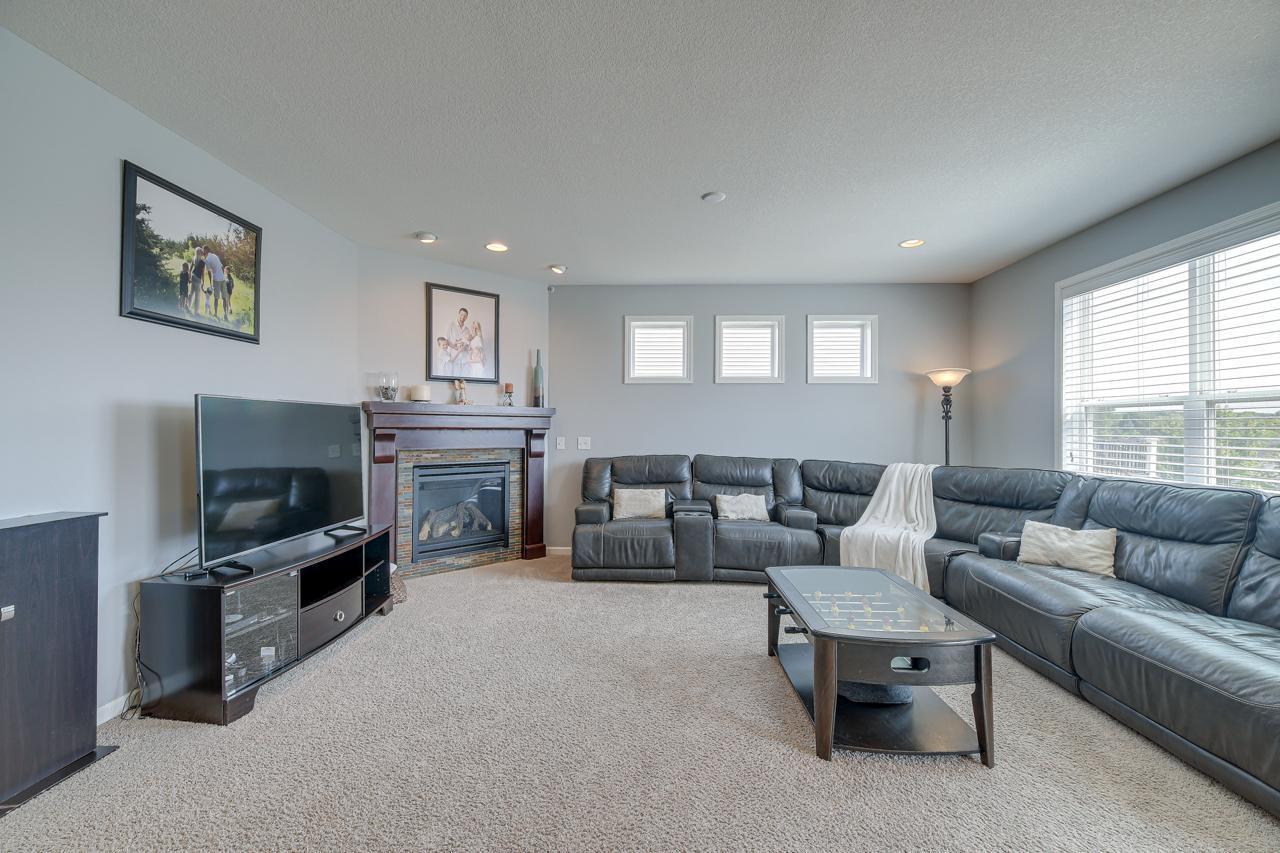 1097 Prairie View Lane