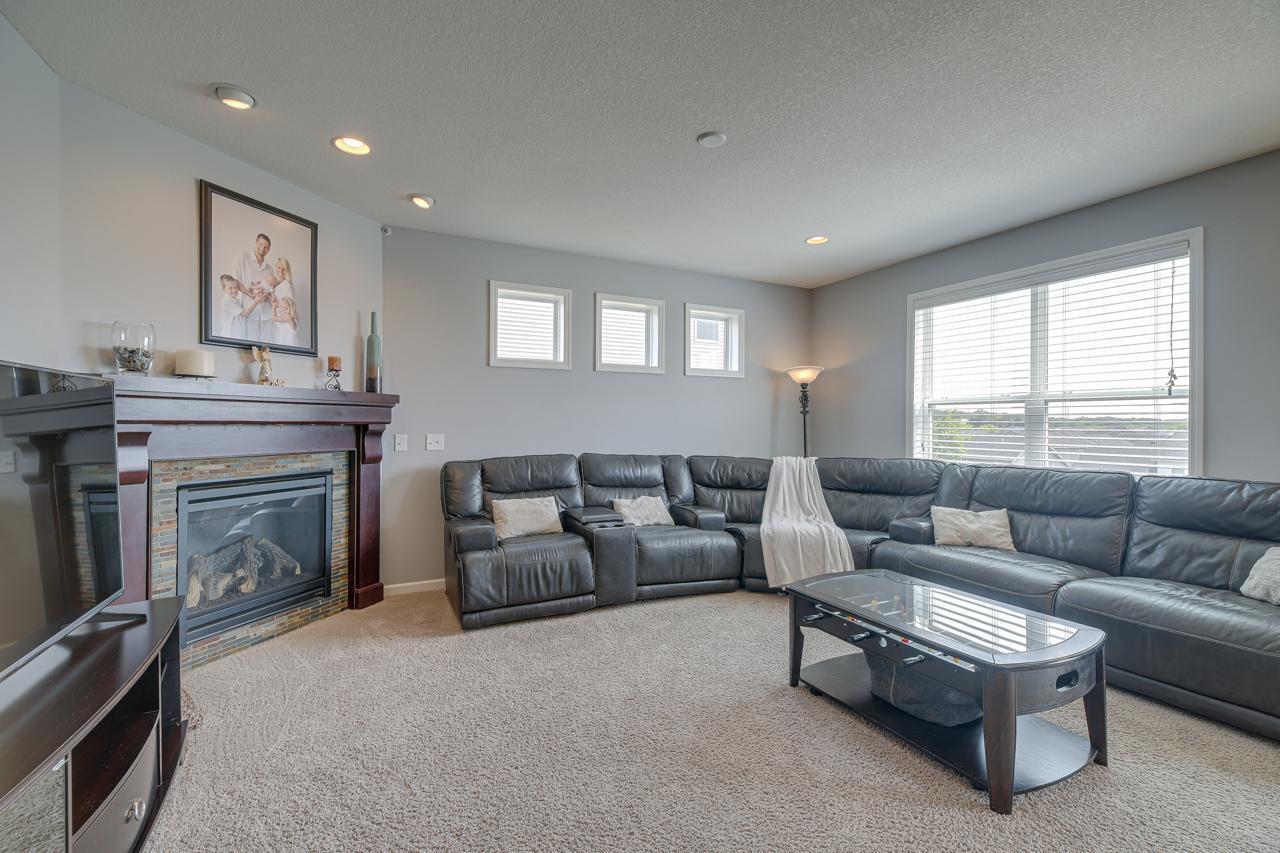 1097 Prairie View Lane