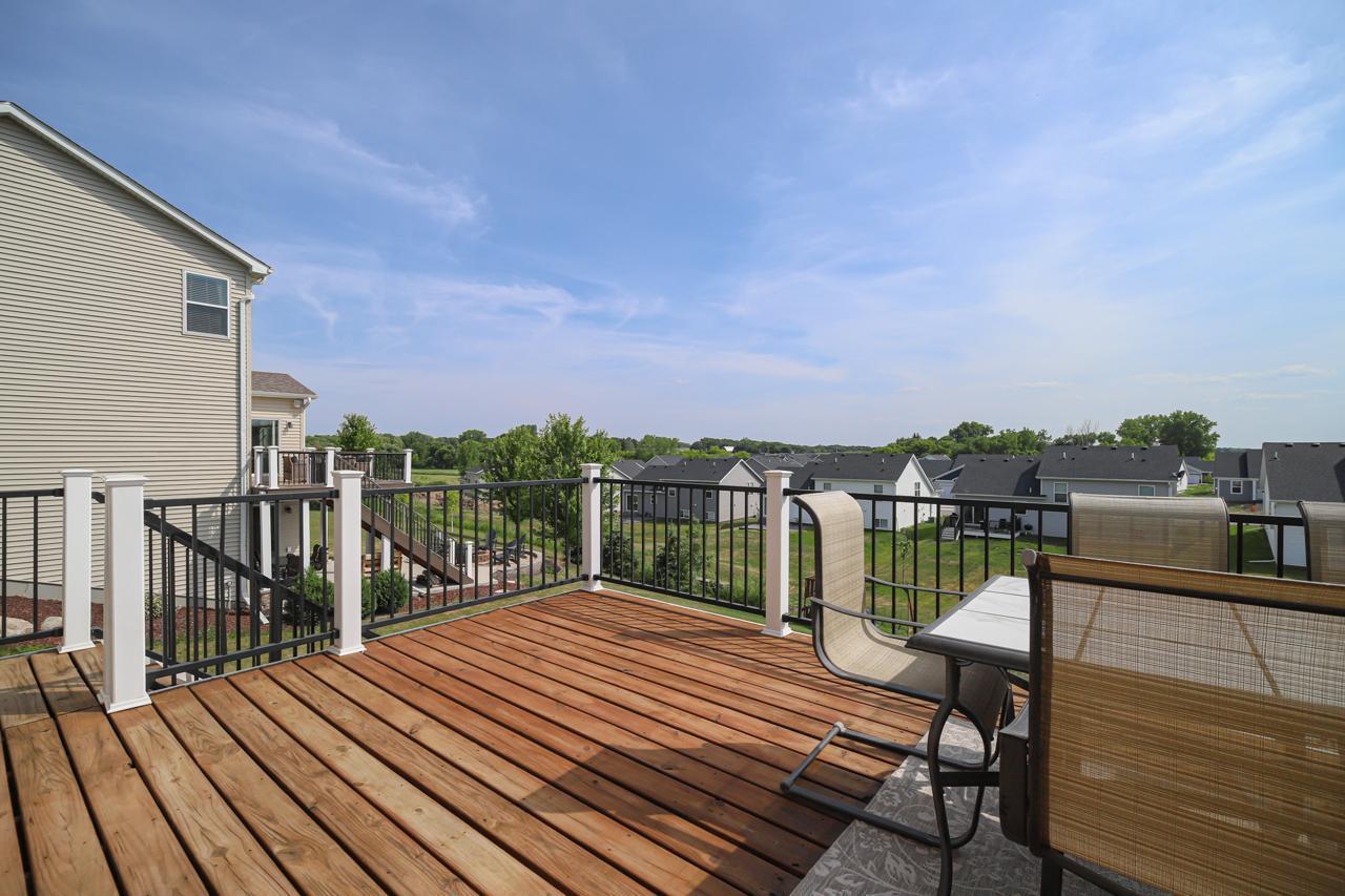 1097 Prairie View Lane