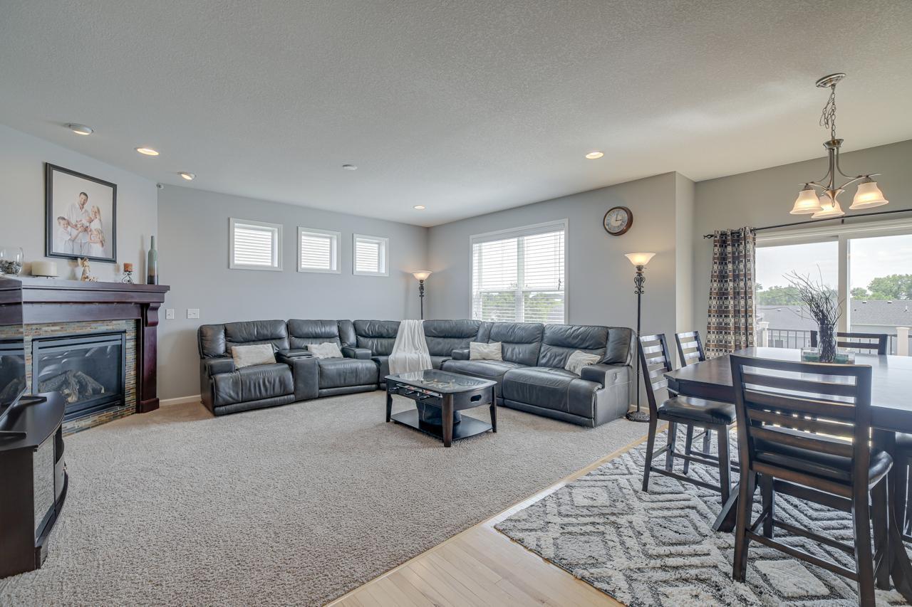 1097 Prairie View Lane
