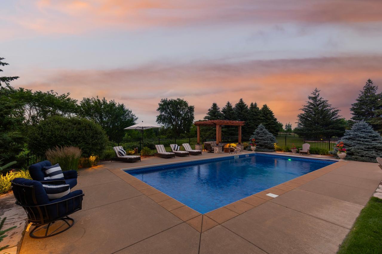 3030 Fairway Circle
