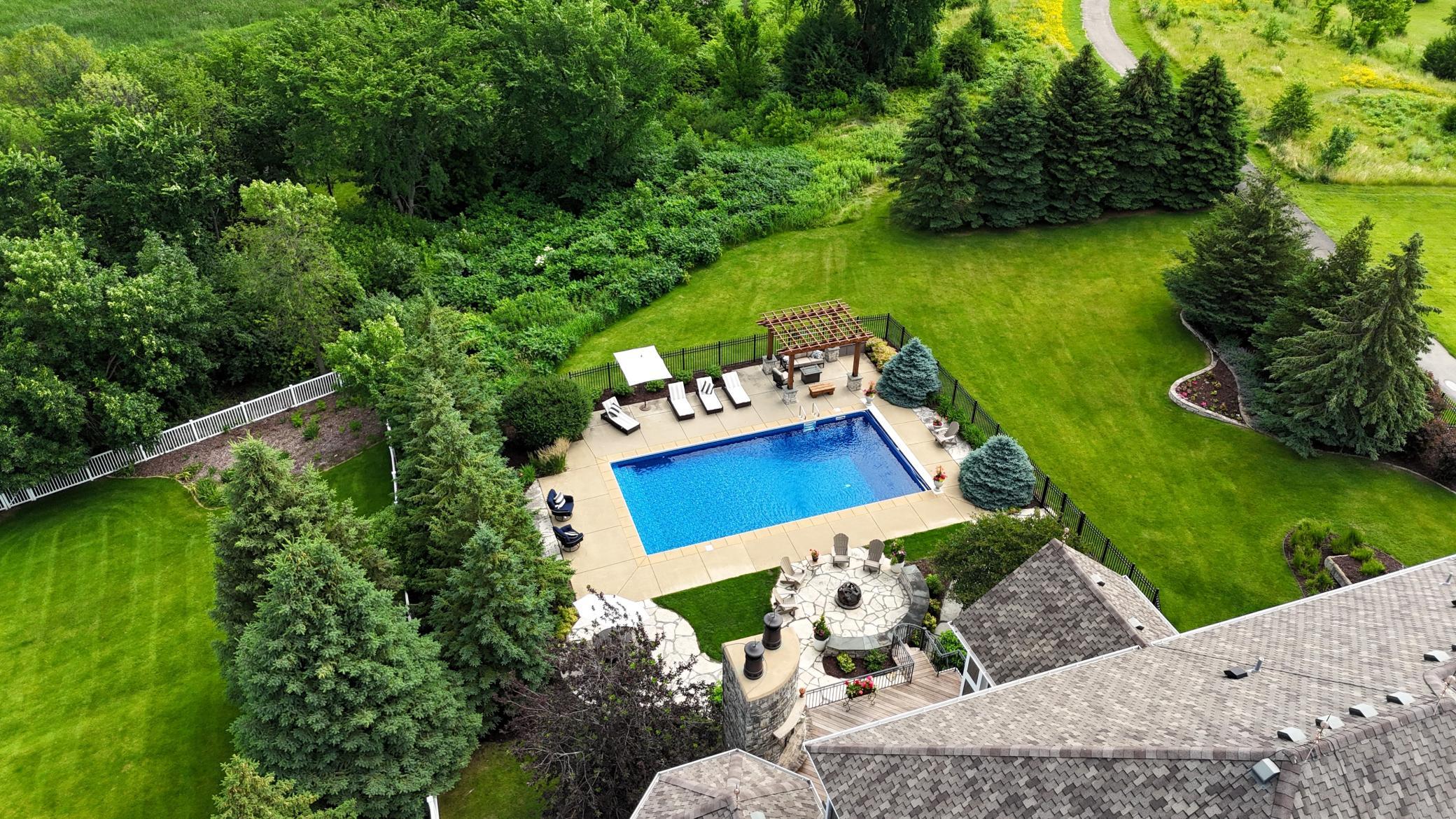 3030 Fairway Circle