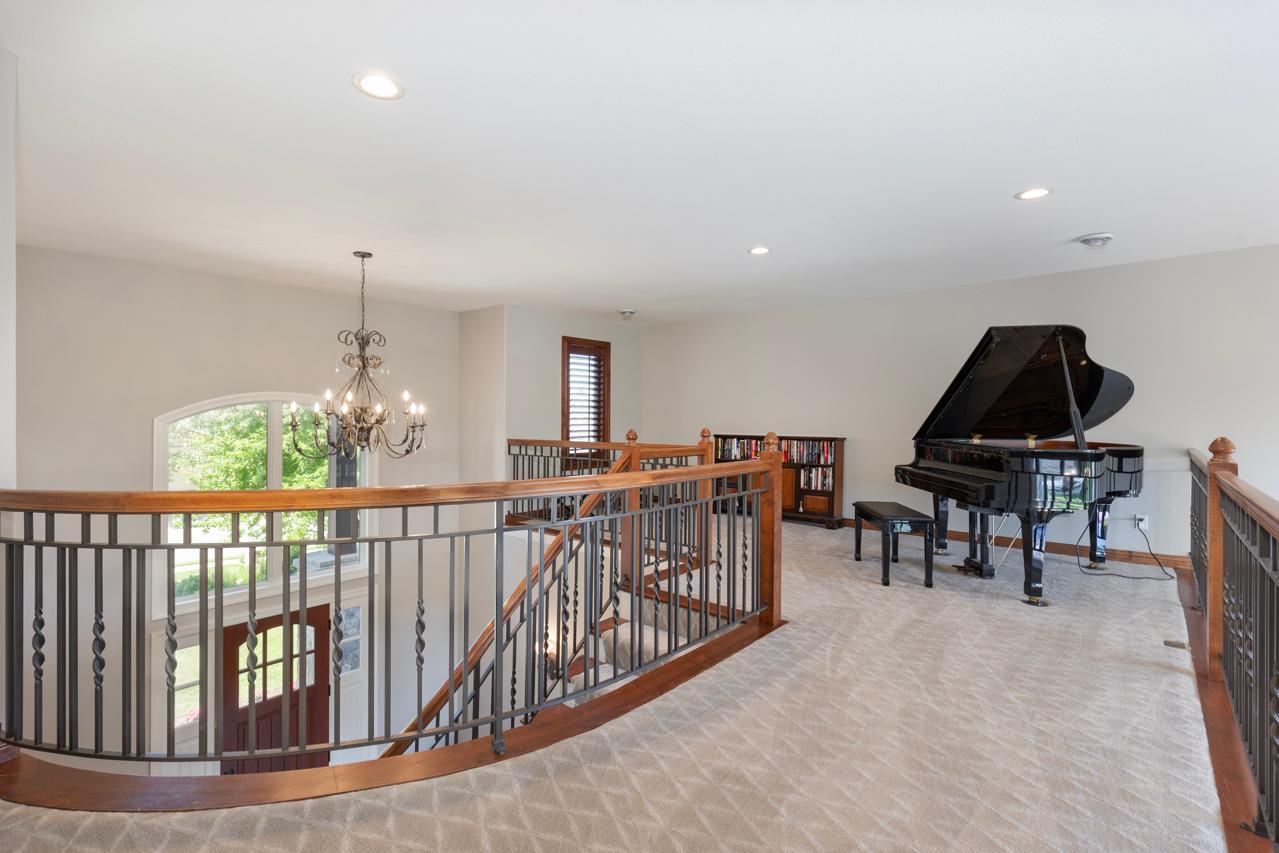 3030 Fairway Circle