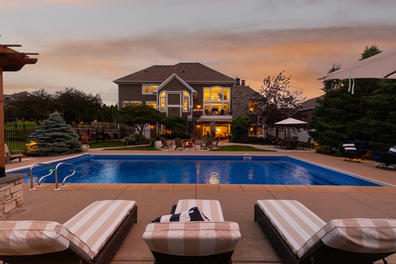 3030 Fairway Circle