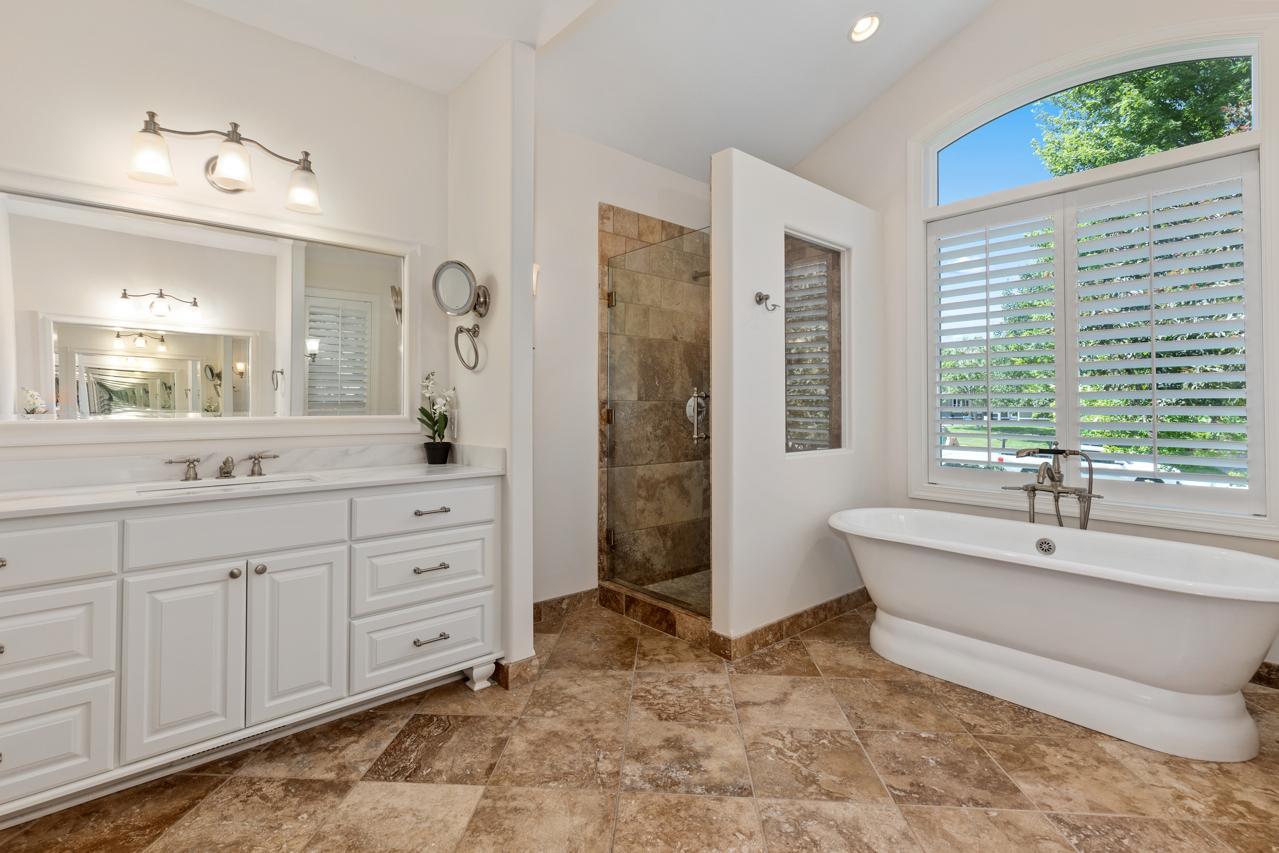 3030 Fairway Circle