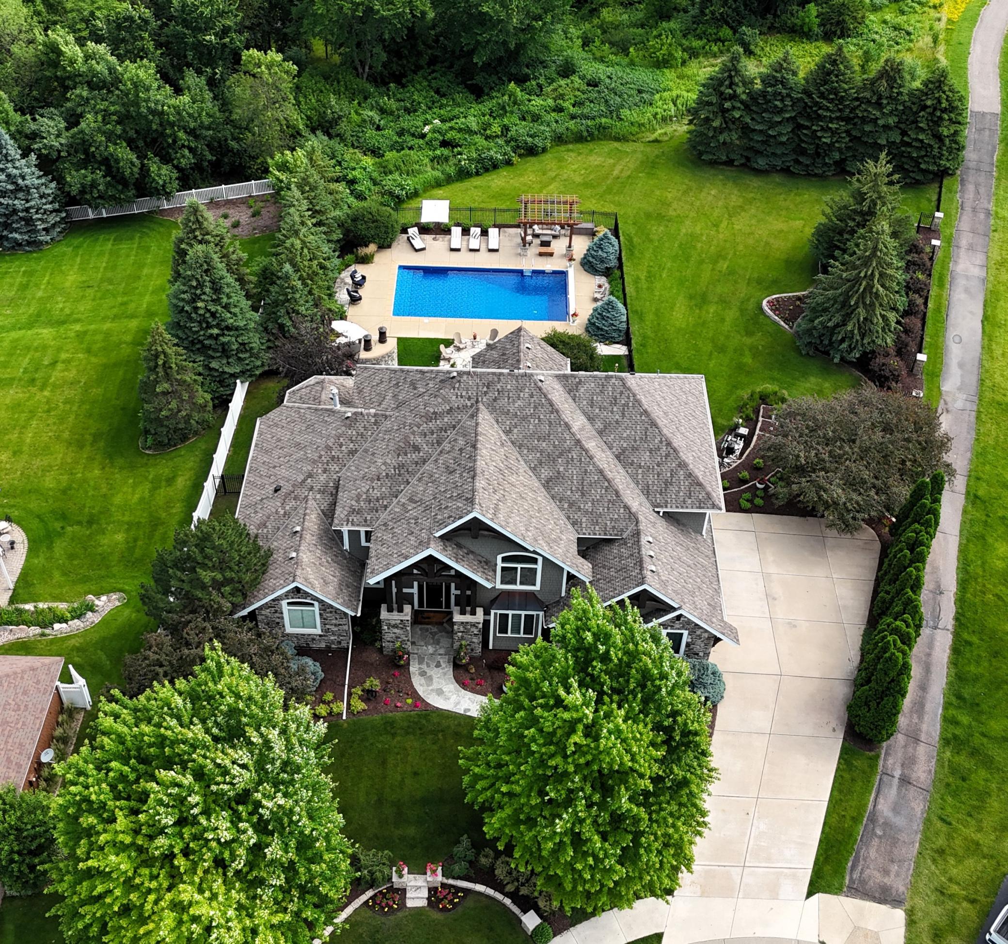 3030 Fairway Circle