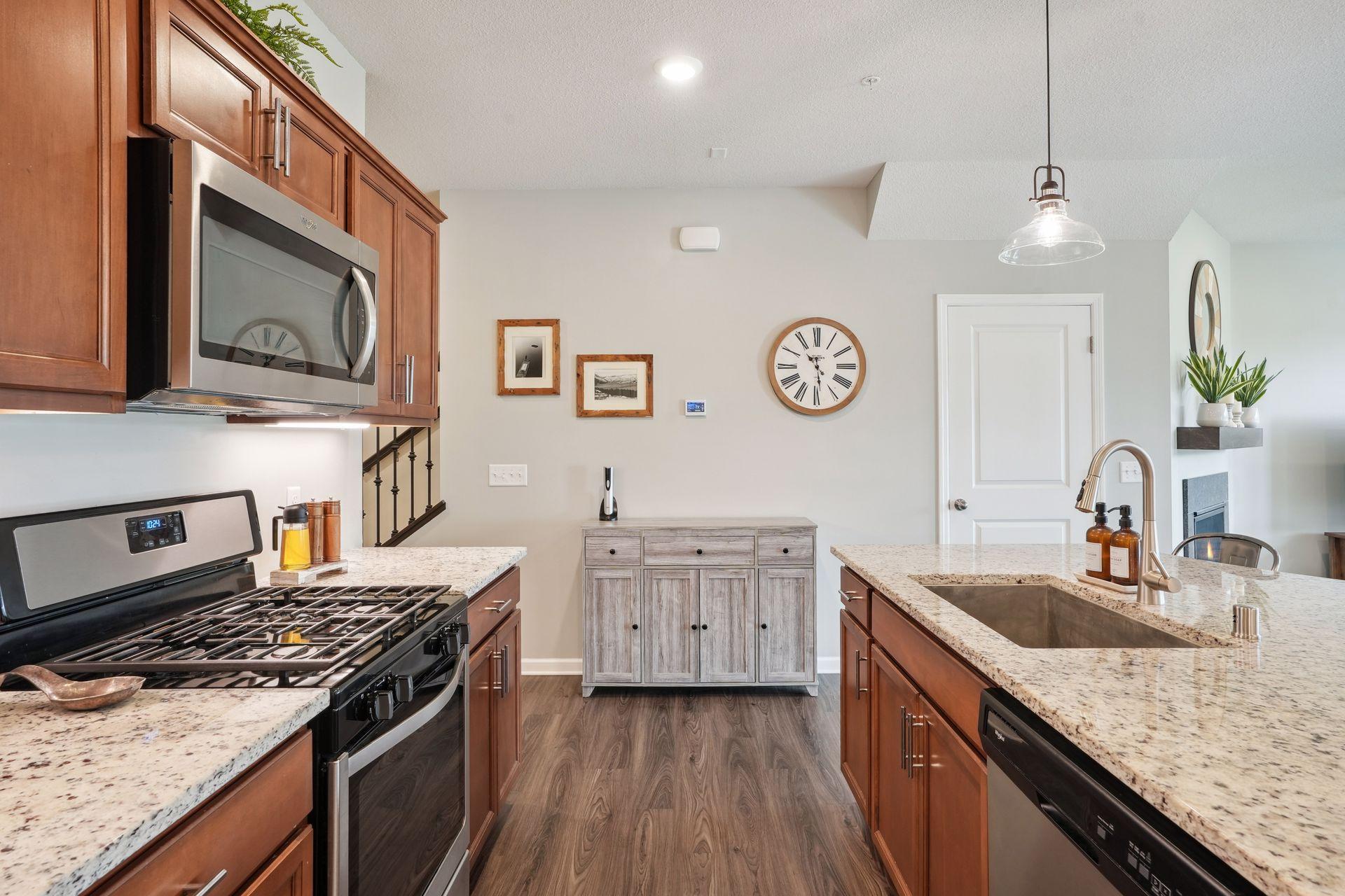5162 94th Lane N