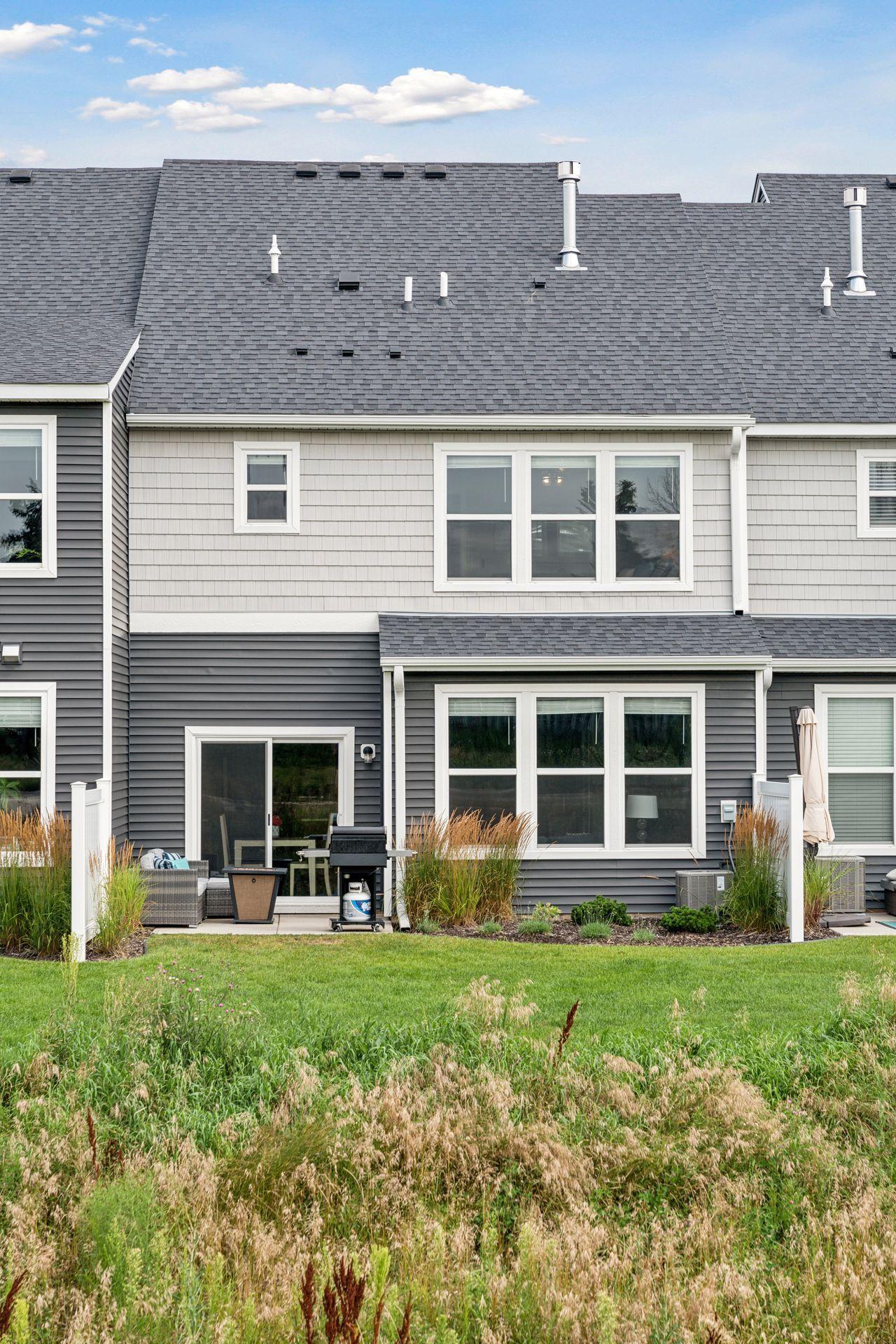 5162 94th Lane N