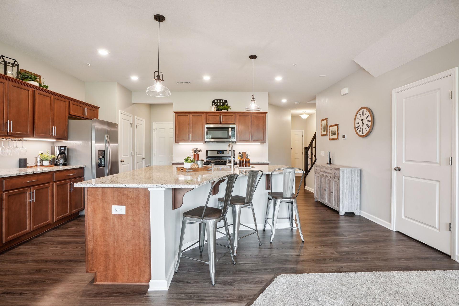 5162 94th Lane N