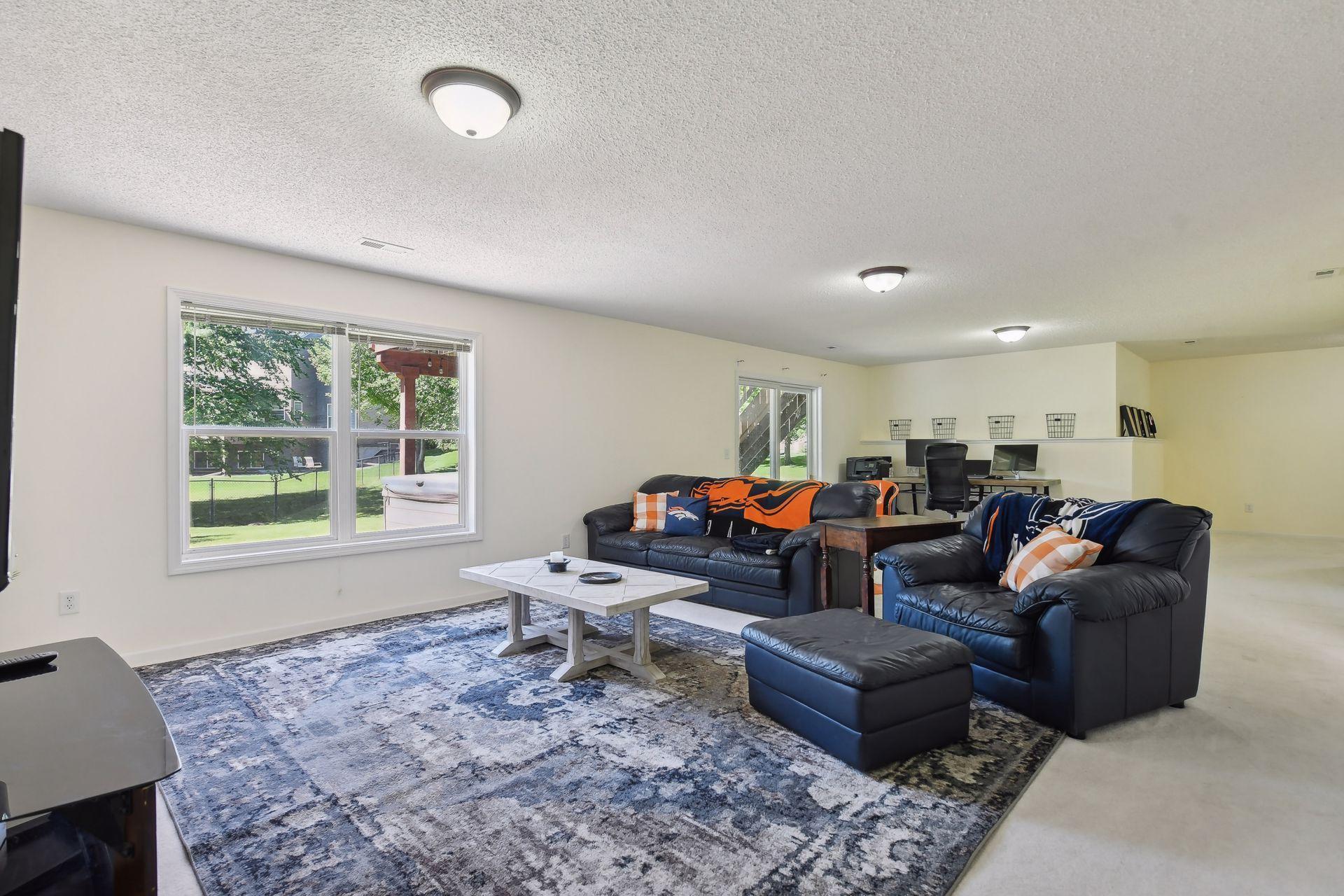 8330 Chestnut Court