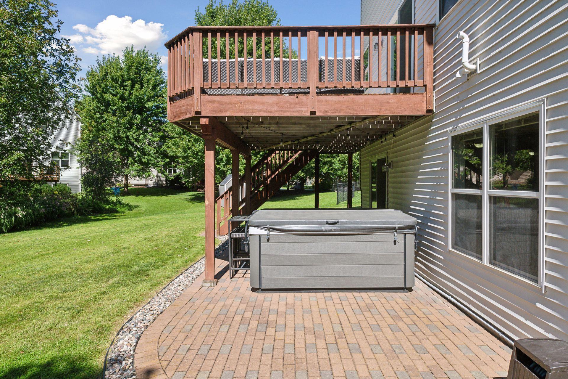 8330 Chestnut Court