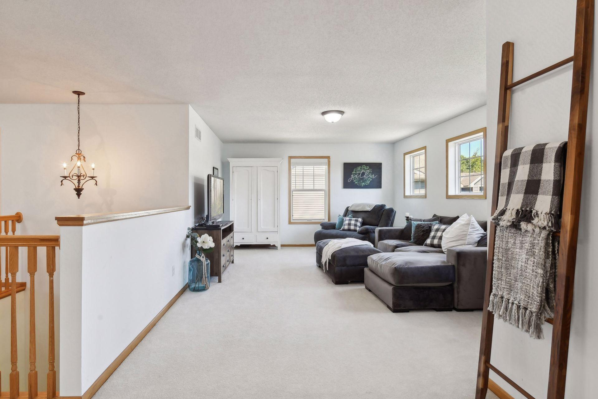 8330 Chestnut Court