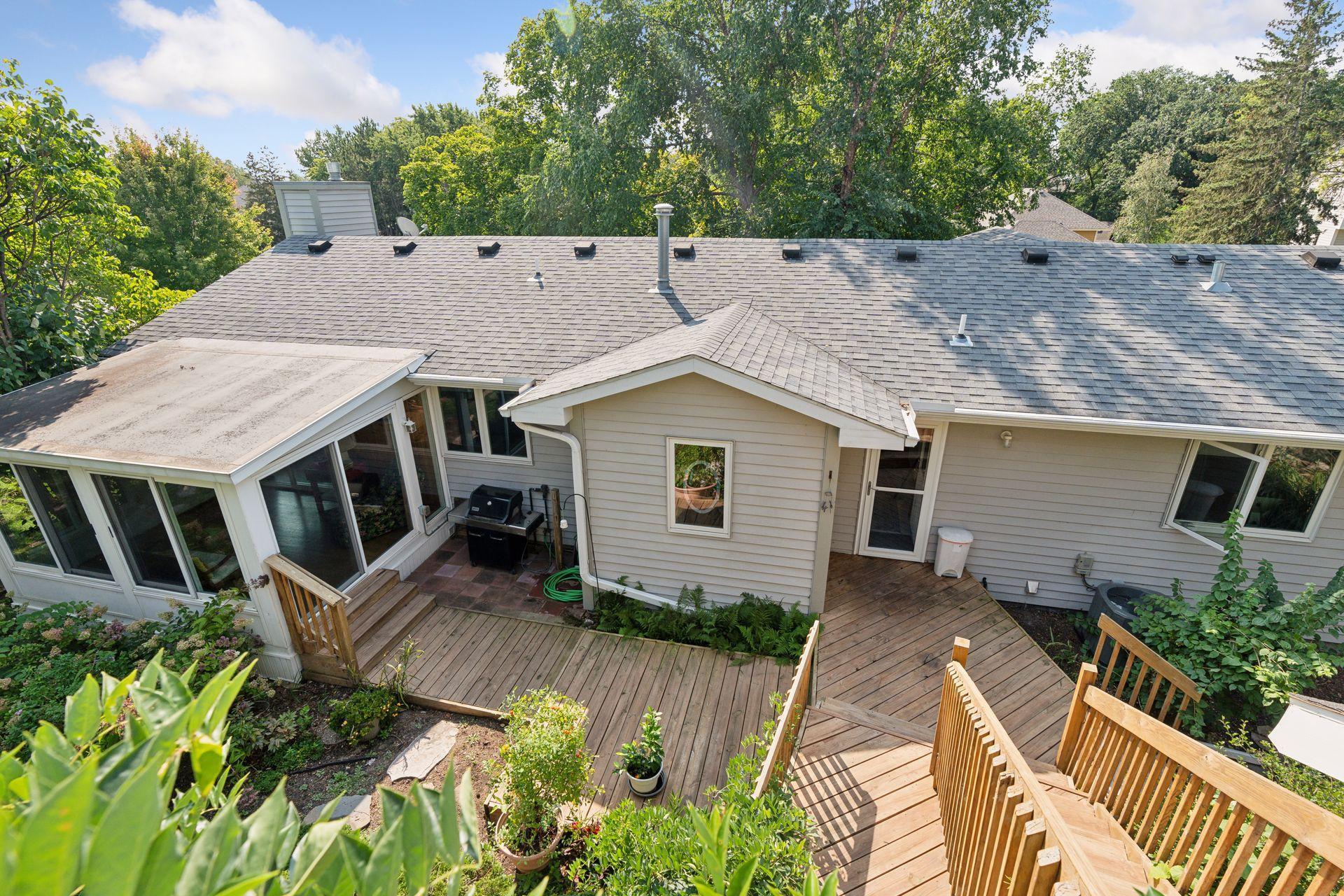 9965 Windsor Terrace