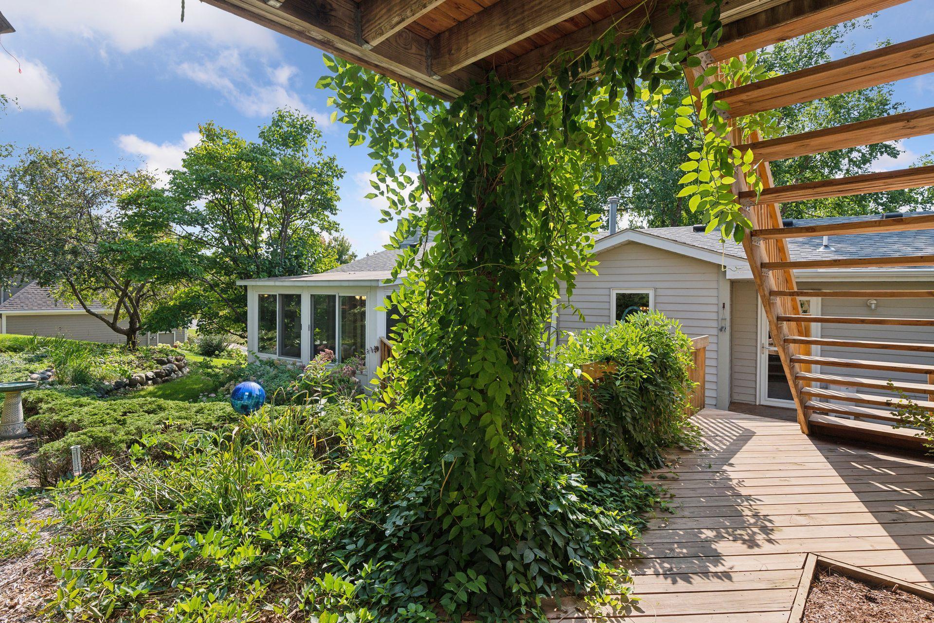 9965 Windsor Terrace