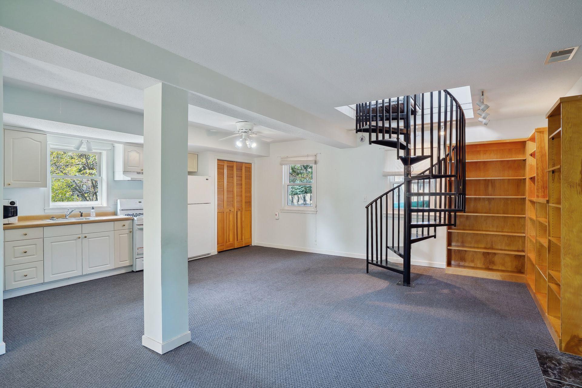 9965 Windsor Terrace